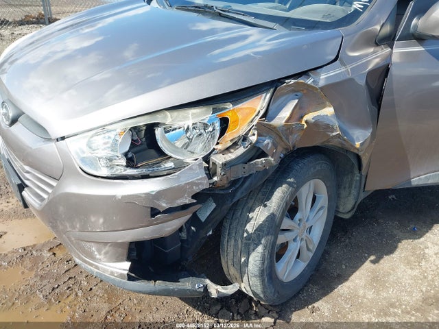 44528152 :رقم المزاد ، KM8JU3AC1BU210925 vin ، 2011 Hyundai Tucson Gls مزاد بيع