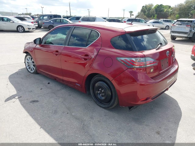 44528168 :رقم المزاد ، JTHKD5BH5B2042781 vin ، 2011 Lexus Ct 200h Premium مزاد بيع