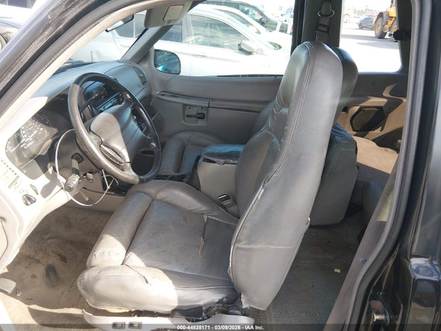 1996 FORD EXPLORER 1FMCU22XXTUC28409 Photo 4