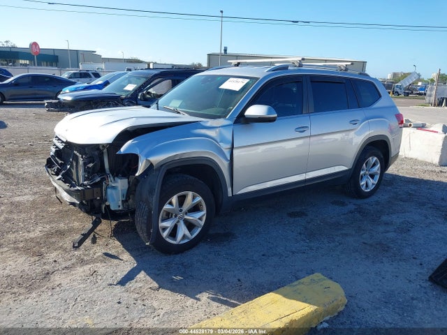 2018 VOLKSWAGEN ATLAS 1V2DR2CAXJC586373 Photo 1