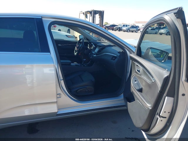 Chevrolet IMPALA 1LT 2018 2G1105S3XJ9127783 Image 5