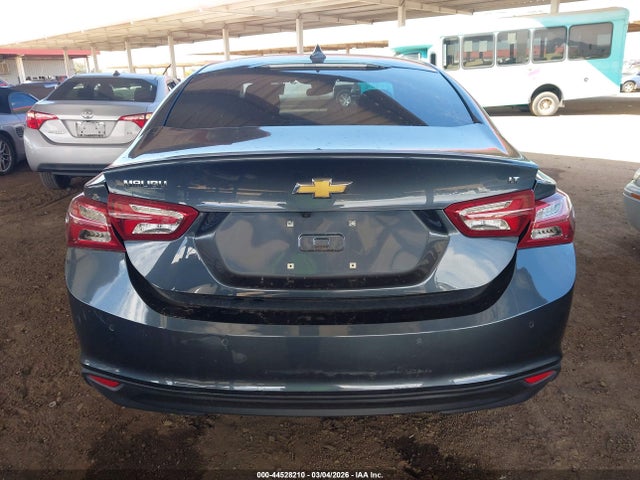 1G1ZD5ST2MF078159 Chevrolet Malibu Fwd Lt