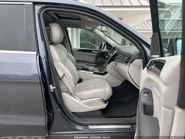 44528233 :رقم المزاد ، 4JGDF7DE5GA684395 vin ، 2016 Mercedes-benz Gl 550 4matic مزاد بيع