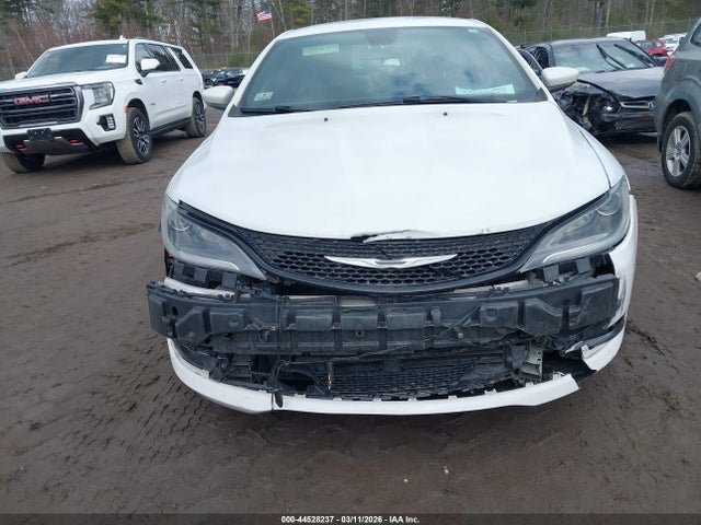 Chrysler 200 S 2015 1C3CCCBBXFN595153 Image 6