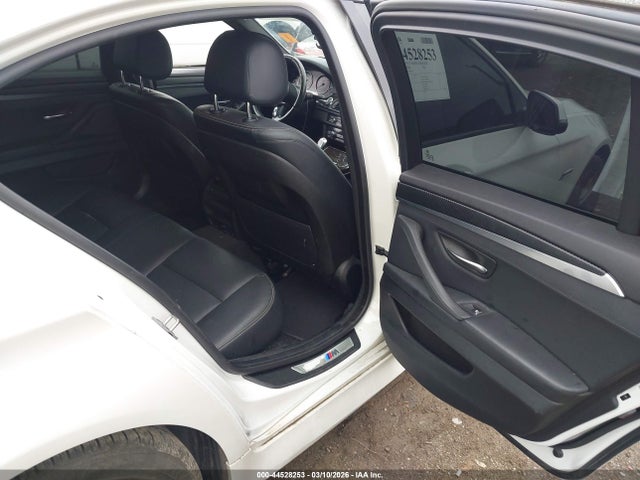 Продаж на аукціоні авто 2014 Bmw 528i Xdrive, vin: WBA5A7C55ED612453, номер лоту: 44528253