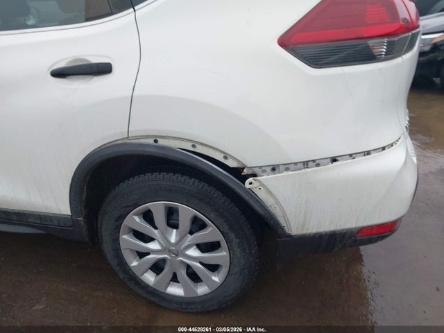Nissan ROGUE S 2018 KNMAT2MV9JP516430 Image 17