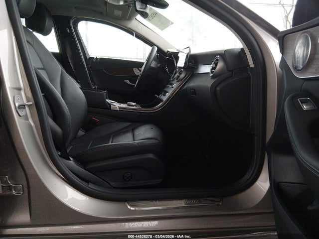 Aukcja sprzedaży 2021 Mercedes-benz C 300 4matic, vin: W1KWF8EB8MR638344, numer aukcji: 44528278