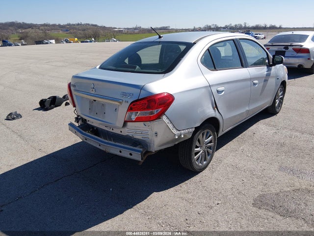 2017 MITSUBISHI MIRAGE G4 ML32F4FJ0HHF18823 Photo 3