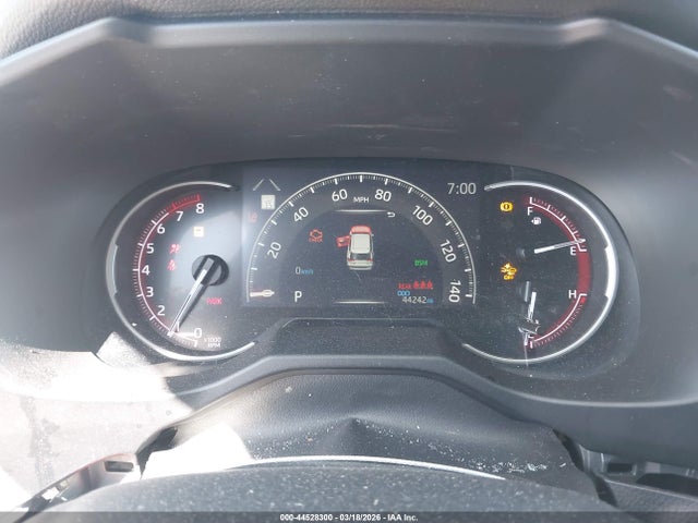 2T3C1RFVXPW269081 Toyota Rav4 Xle Premium