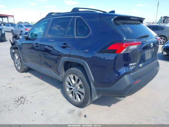 2T3C1RFVXPW269081 Toyota Rav4 Xle Premium