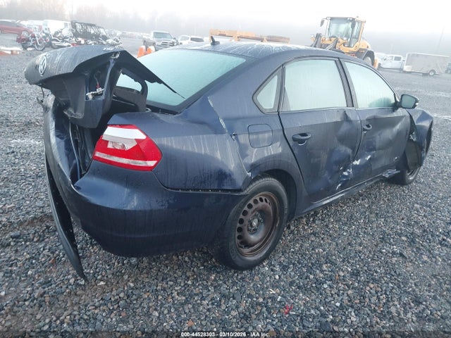 2014 Volkswagen Passat 1.8t S მანქანა იყიდება აუქციონზე, vin: 1VWAS7A32EC033830, აუქციონის ნომერი: 44528303