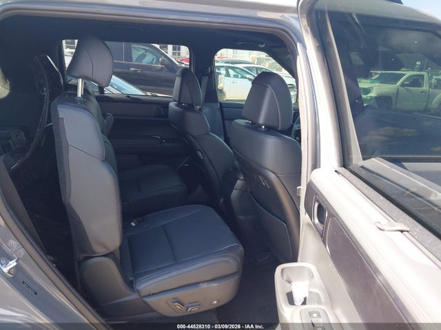 2024 Hyundai Santa Fe Calligraphy მანქანა იყიდება აუქციონზე, vin: 5NMP54GL4RH029604, აუქციონის ნომერი: 44528310
