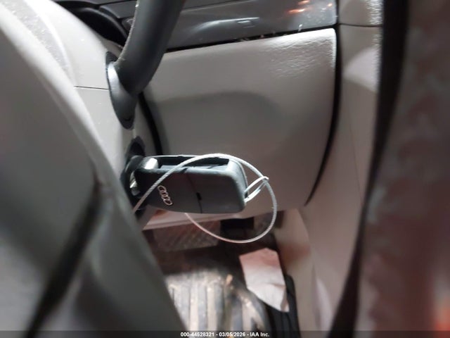 2004 AUDI A4 WAULC68E24A147053 Photo 10