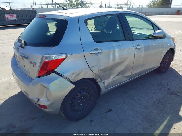 JTDKTUD34ED580851 Toyota Yaris Le (tmc/cbu Plant)