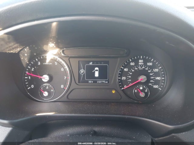 44528366 :رقم المزاد ، 5XYPG4A34HG188733 vin ، 2017 Kia Sorento 2.4l Lx مزاد بيع