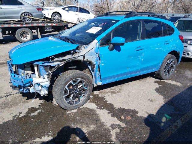 Subaru Crosstrek 2.0i Premium 2016 JF2GPABC0G8215687 Image 2