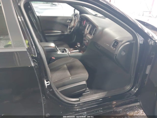 44528388 :رقم المزاد ، 2C3CDXBG1PH645786 vin ، 2023 Dodge Charger Sxt مزاد بيع