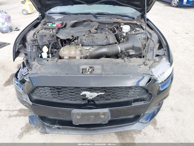 Ford Mustang Ecoboost 2015 1FA6P8TH6F5426332 Image 10