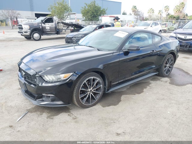 Ford Mustang Ecoboost 2015 1FA6P8TH6F5426332 Image 2