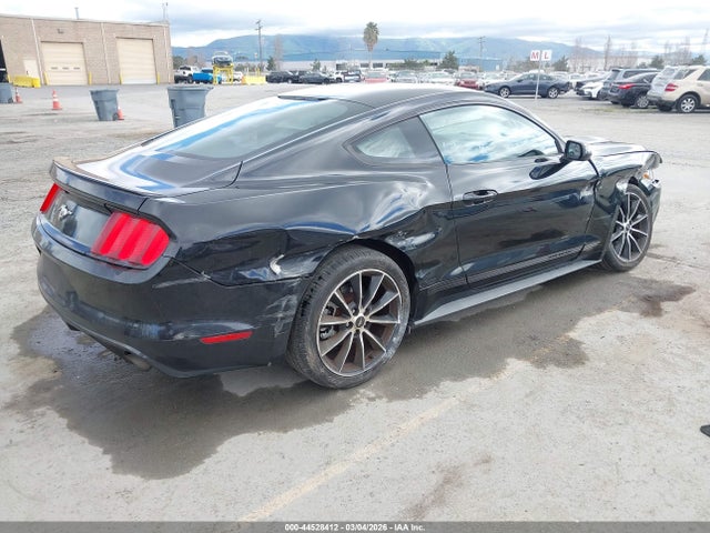 Ford Mustang Ecoboost 2015 1FA6P8TH6F5426332 Image 4