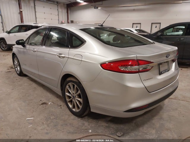 2017 FORD FUSION HYBRID 3FA6P0LU4HR336580 Photo 2