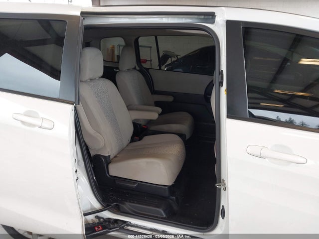 Продаж на аукціоні авто 2012 Mazda Mazda5 Sport, vin: JM1CW2BL2C0138447, номер лоту: 44528420