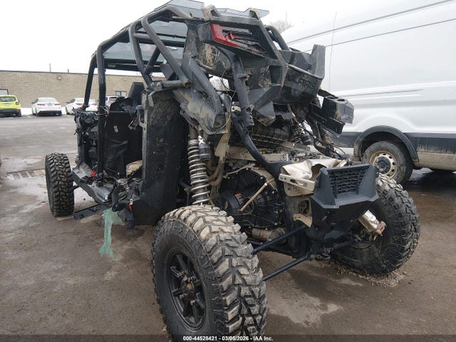 2023 POLARIS RZR 3NSR4B921PF291470 Photo 2
