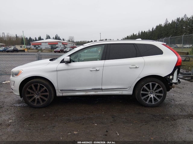 Volvo Xc60 T6 Platinum 2016 YV4902RM6G2813654 Image 14