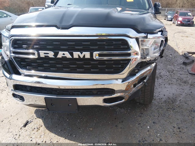 44528446 :رقم المزاد ، 1C6SRFMT6NN128525 vin ، 2022 Ram 1500 Big Horn  4x4 6'4 Box مزاد بيع
