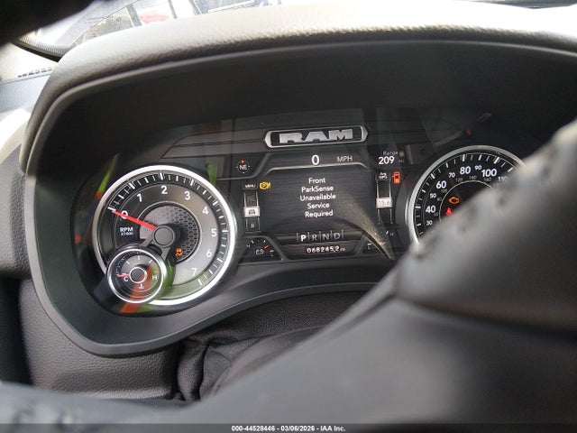 44528446 :رقم المزاد ، 1C6SRFMT6NN128525 vin ، 2022 Ram 1500 Big Horn  4x4 6'4 Box مزاد بيع