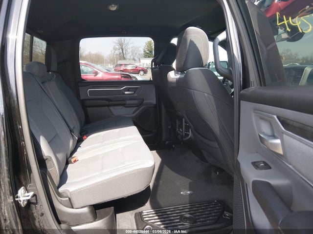 44528446 :رقم المزاد ، 1C6SRFMT6NN128525 vin ، 2022 Ram 1500 Big Horn  4x4 6'4 Box مزاد بيع