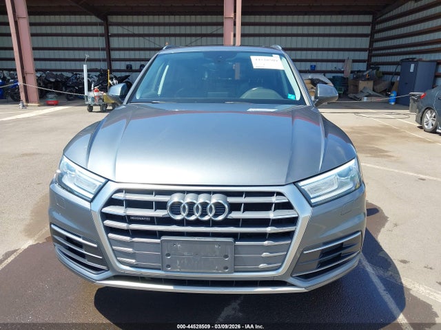 44528509 :رقم المزاد ، WA1ANAFY0J2077816 vin ، 2018 Audi Q5 2.0t Premium/2.0t Tech Premium مزاد بيع