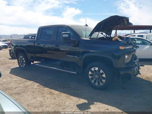 2GC4YME79R1176893 Chevrolet Silverado 2500hd 4wd Standard Bed Custom