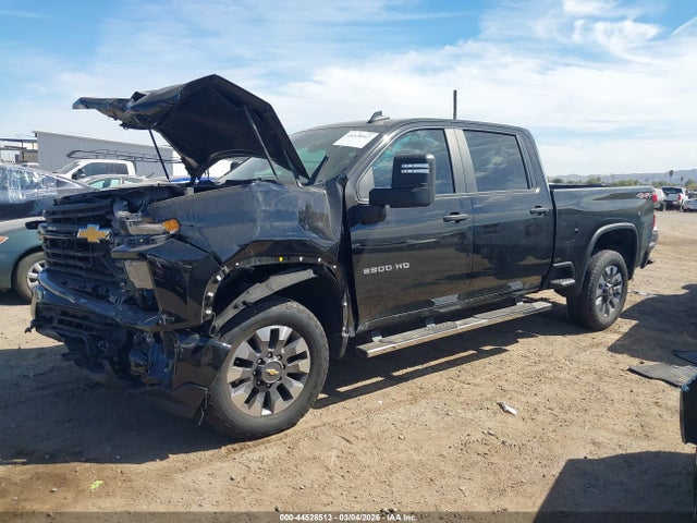 2GC4YME79R1176893 Chevrolet Silverado 2500hd 4wd Standard Bed Custom