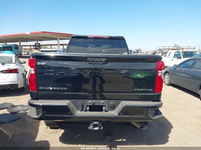 2GC4YME79R1176893 Chevrolet Silverado 2500hd 4wd Standard Bed Custom
