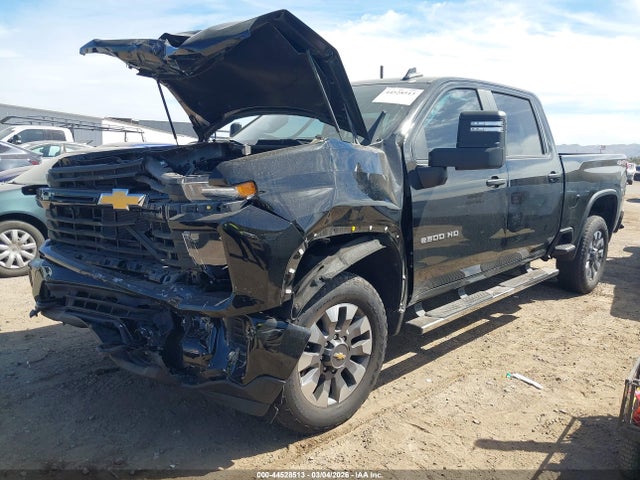 2GC4YME79R1176893 Chevrolet Silverado 2500hd 4wd Standard Bed Custom