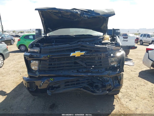 2GC4YME79R1176893 Chevrolet Silverado 2500hd 4wd Standard Bed Custom