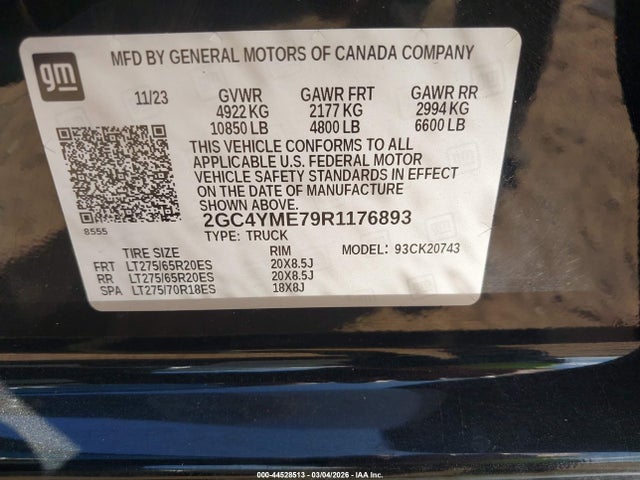 2GC4YME79R1176893 Chevrolet Silverado 2500hd 4wd Standard Bed Custom
