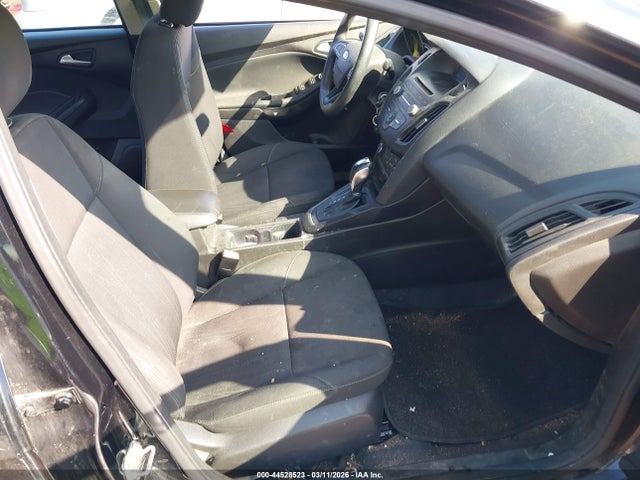Ford FOCUS SE 2016 1FADP3F26GL285695 Image 5