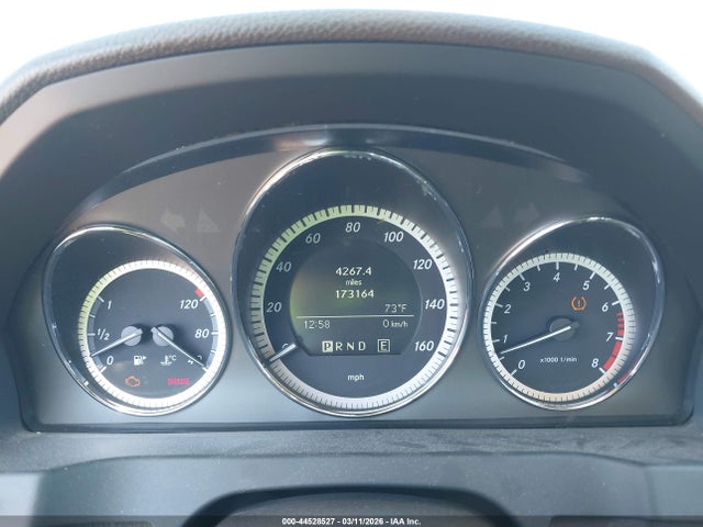 44528527 :رقم المزاد ، WDDGF5EB3BR168045 vin ، 2011 Mercedes-benz C 300 Luxury مزاد بيع