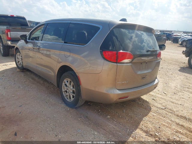 Продаж на аукціоні авто 2017 Chrysler Pacifica Touring, vin: 2C4RC1DG4HR835581, номер лоту: 44528545