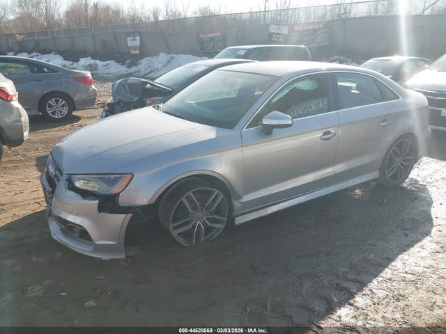 44528569 :رقم المزاد ، WAUBFGFF9F1098554 vin ، 2015 Audi S3 2.0t Premium Plus مزاد بيع