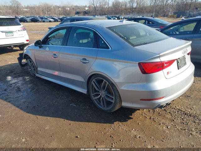 44528569 :رقم المزاد ، WAUBFGFF9F1098554 vin ، 2015 Audi S3 2.0t Premium Plus مزاد بيع