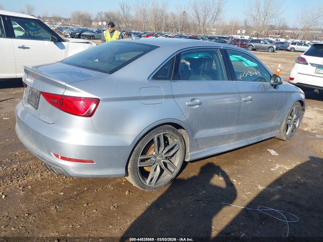 44528569 :رقم المزاد ، WAUBFGFF9F1098554 vin ، 2015 Audi S3 2.0t Premium Plus مزاد بيع