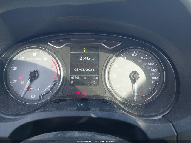 44528569 :رقم المزاد ، WAUBFGFF9F1098554 vin ، 2015 Audi S3 2.0t Premium Plus مزاد بيع