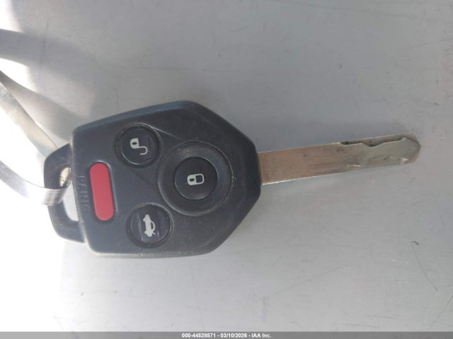 2010 SUBARU OUTBACK 4S4BRBCC7A3385150 Photo 10