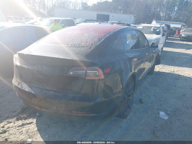 2018 TESLA MODEL 3 5YJ3E1EA9JF033183 Photo 3