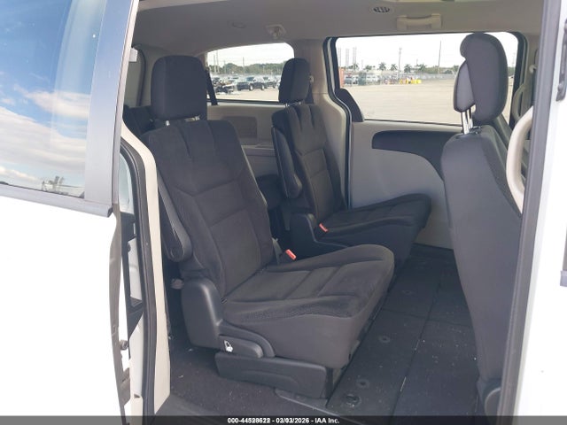 2C4RDGBG0HR780453 Dodge Grand Caravan Se