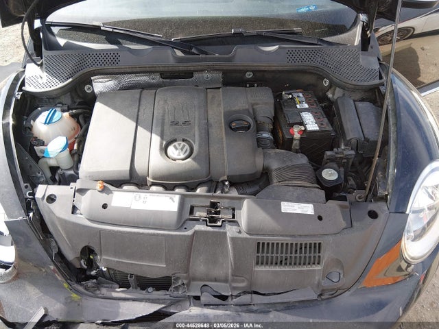 Продаж на аукціоні авто 2013 Volkswagen Beetle 2.5l, vin: 3VWHX7AT4DM614002, номер лоту: 44528648