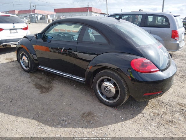 Продаж на аукціоні авто 2013 Volkswagen Beetle 2.5l, vin: 3VWHX7AT4DM614002, номер лоту: 44528648